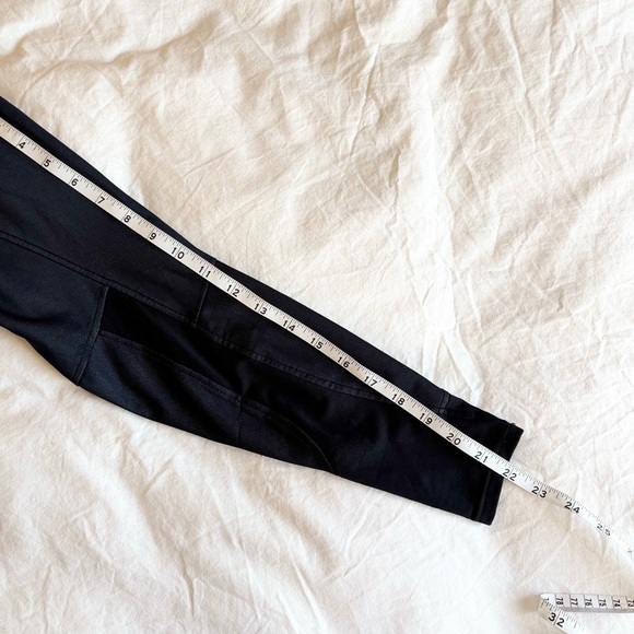 Mountain Hardware Windstopper Quarter Zip, size small - Picture 6 of 9